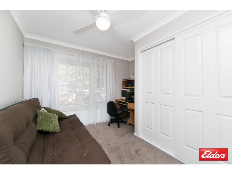 17 Hensman Street, Latham ACT 2615