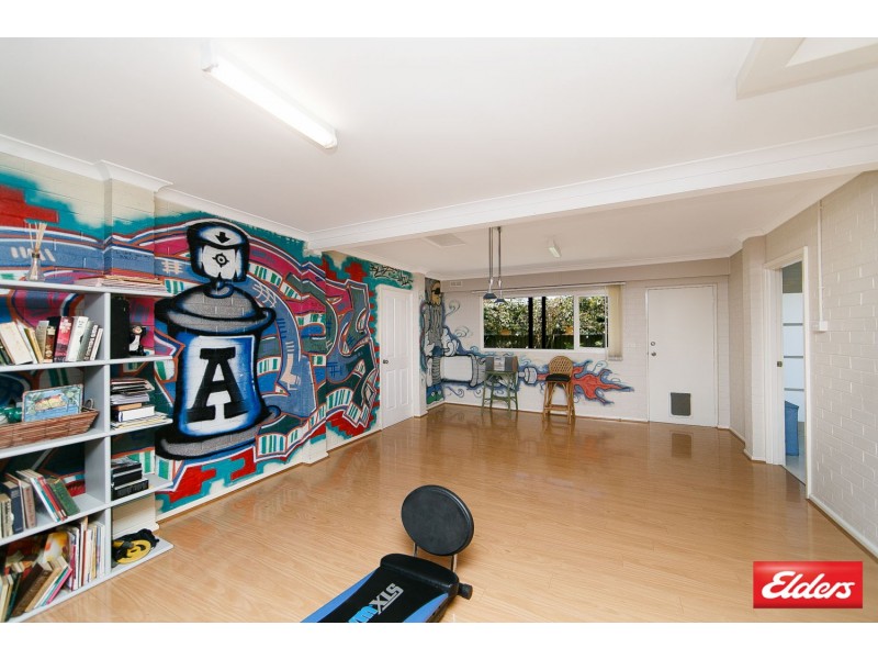 17 Hensman Street, Latham ACT 2615