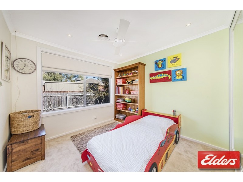 15 Fullagar Crescent, Higgins ACT 2615