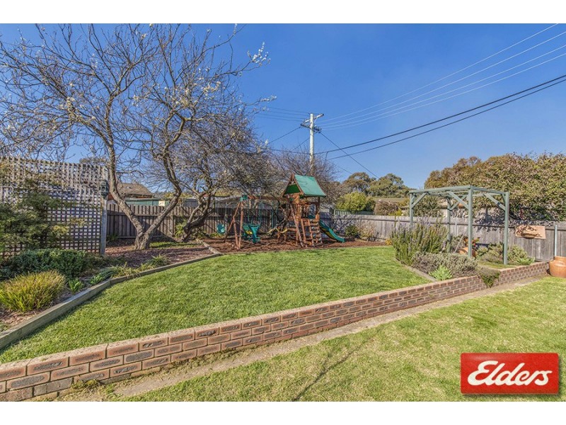 15 Fullagar Crescent, Higgins ACT 2615