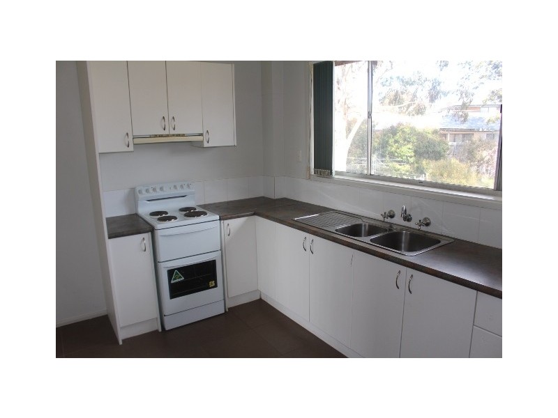 2/4 Bindel Street, Aranda ACT 2614