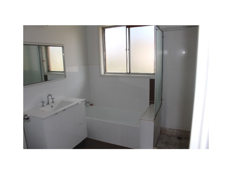 2/4 Bindel Street, Aranda ACT 2614