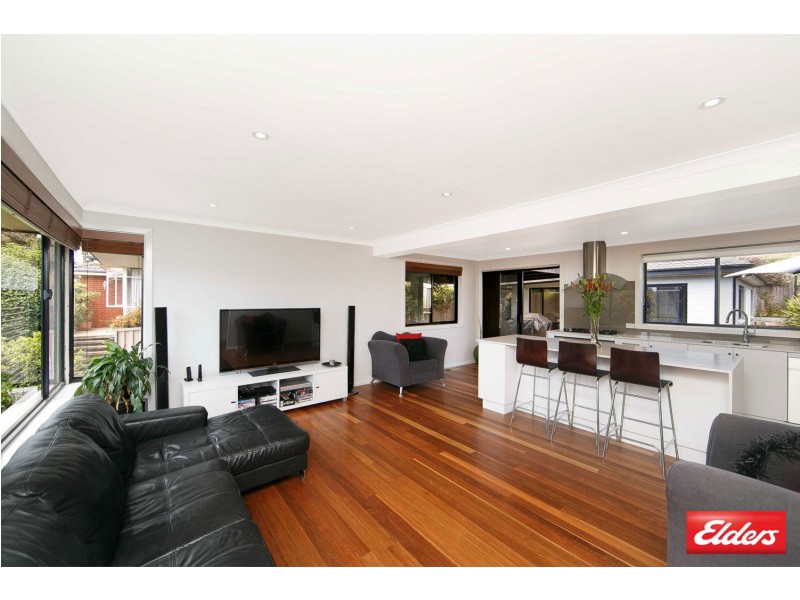 17 Grylls Crescent, Cook ACT 2614