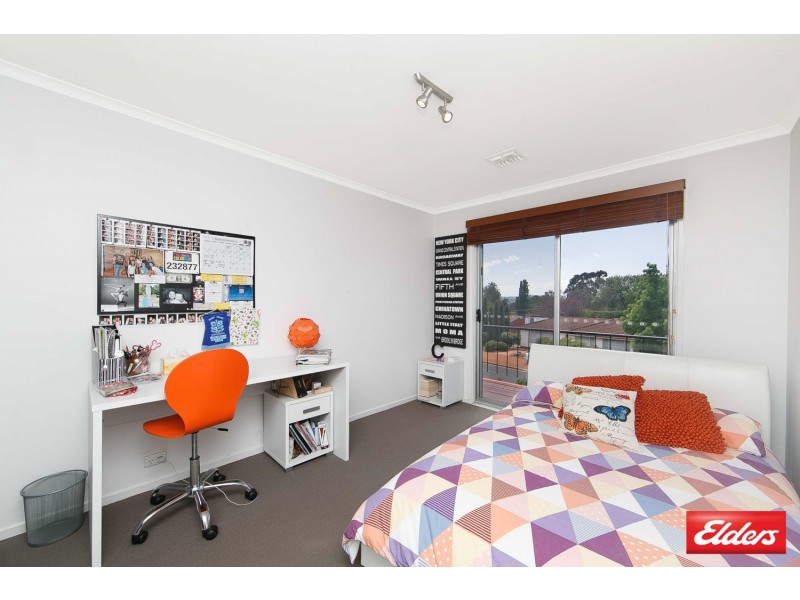17 Grylls Crescent, Cook ACT 2614