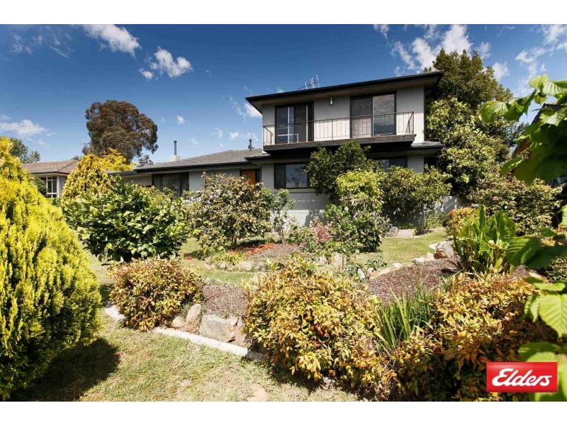 17 Grylls Crescent, Cook ACT 2614
