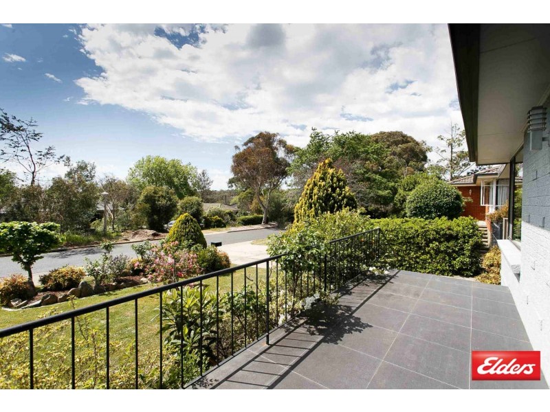 17 Grylls Crescent, Cook ACT 2614