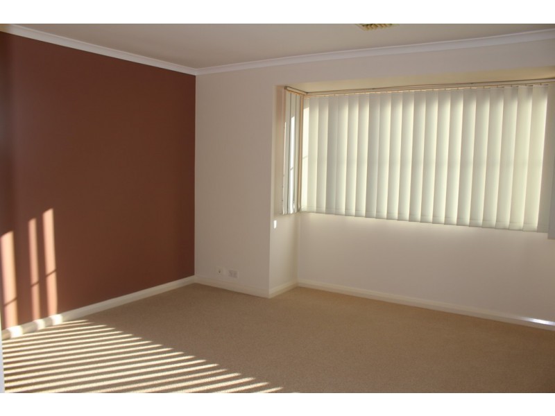 18/50 Ellenborough Street,, Lyneham ACT 2602