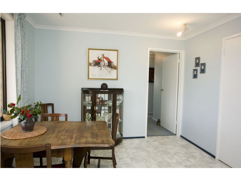 102 Ashkanasy Crescent, Evatt ACT 2617