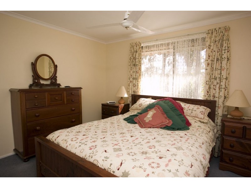 102 Ashkanasy Crescent, Evatt ACT 2617