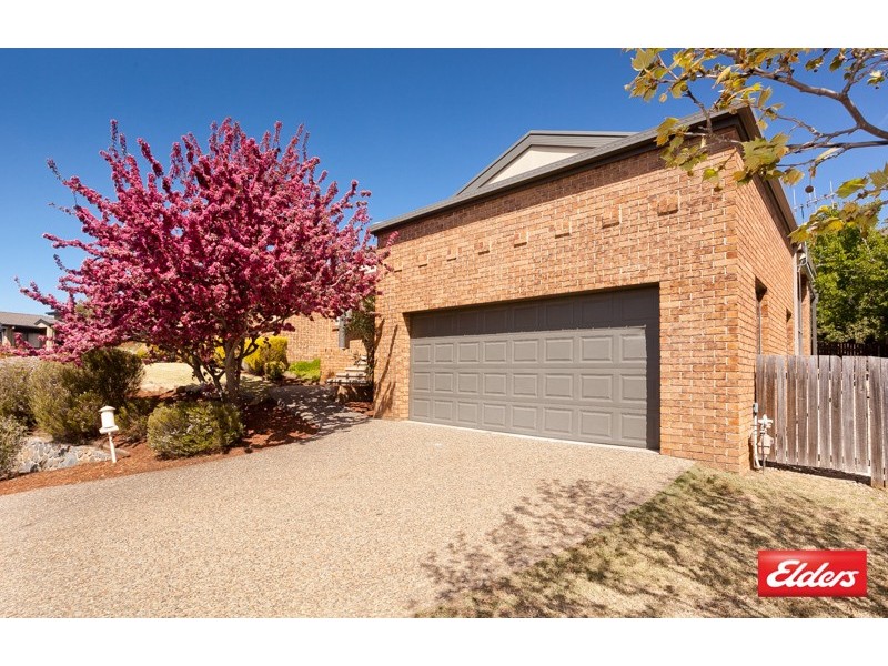 11 Favell Place, Gordon ACT 2906