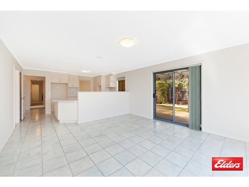 11 Favell Place, Gordon ACT 2906
