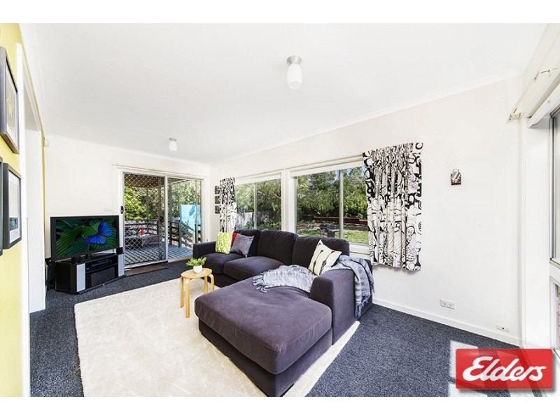 26 Abernethy Street, Weetangera ACT 2614