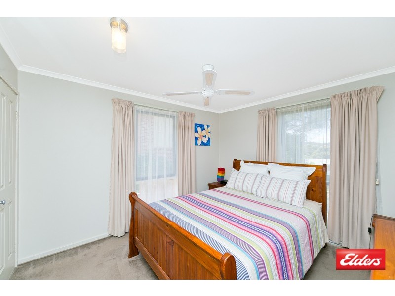 4 Ruthven Street, Gowrie ACT 2904