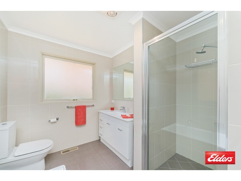 4 Ruthven Street, Gowrie ACT 2904