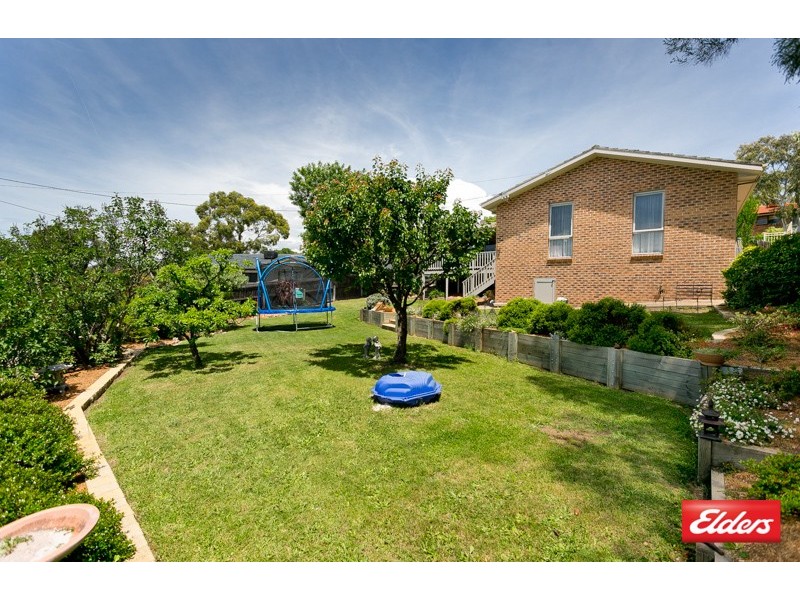 4 Ruthven Street, Gowrie ACT 2904