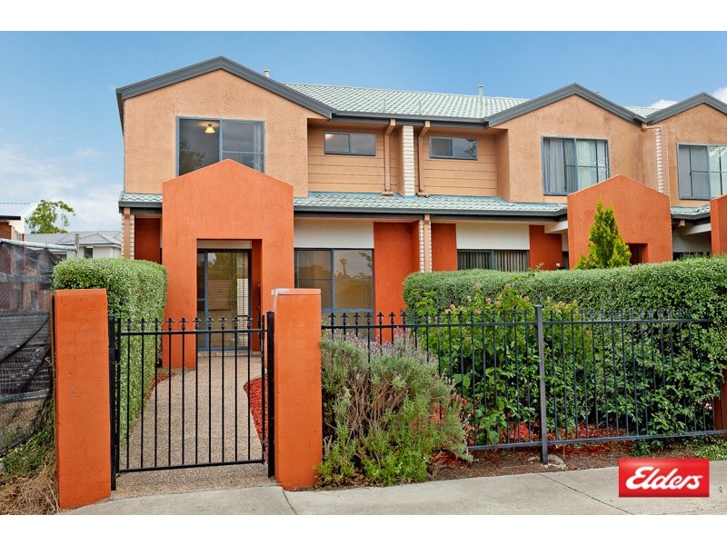 11/15 Wanliss Street, Latham ACT 2615