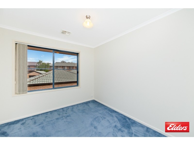 11/15 Wanliss Street, Latham ACT 2615