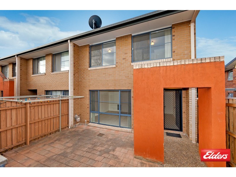 11/15 Wanliss Street, Latham ACT 2615