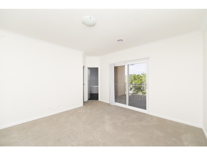 33 Diamond Street, Amaroo ACT 2914