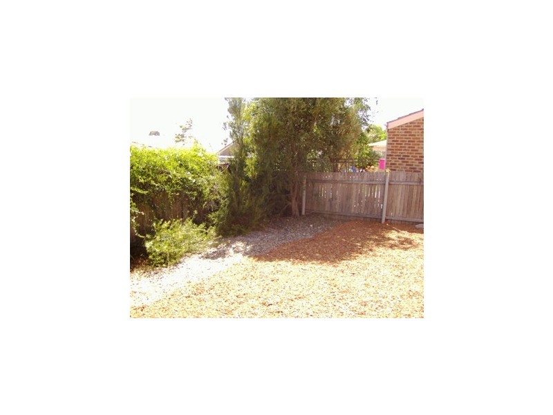2/5 Figg Place, Palmerston ACT 2913