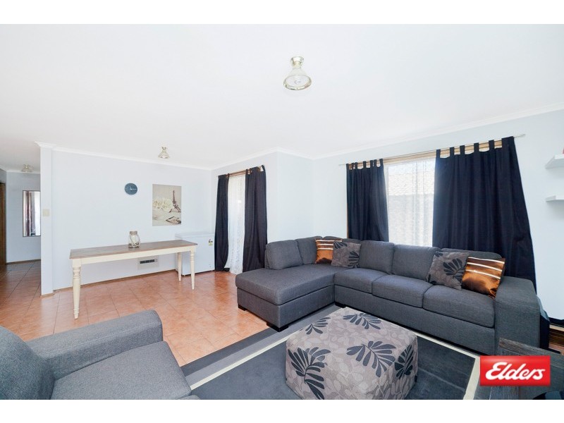 5 Randall Close, Dunlop ACT 2615