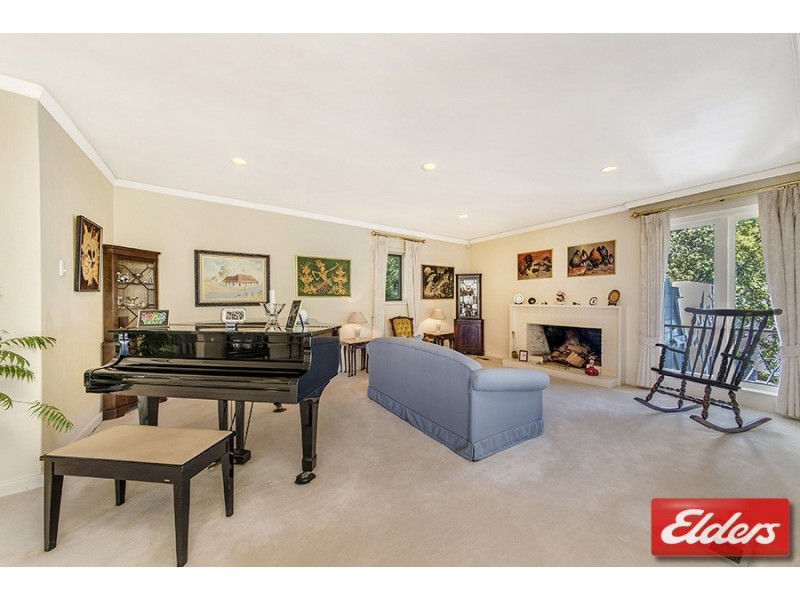 91 Empire Circuit, Deakin ACT 2600