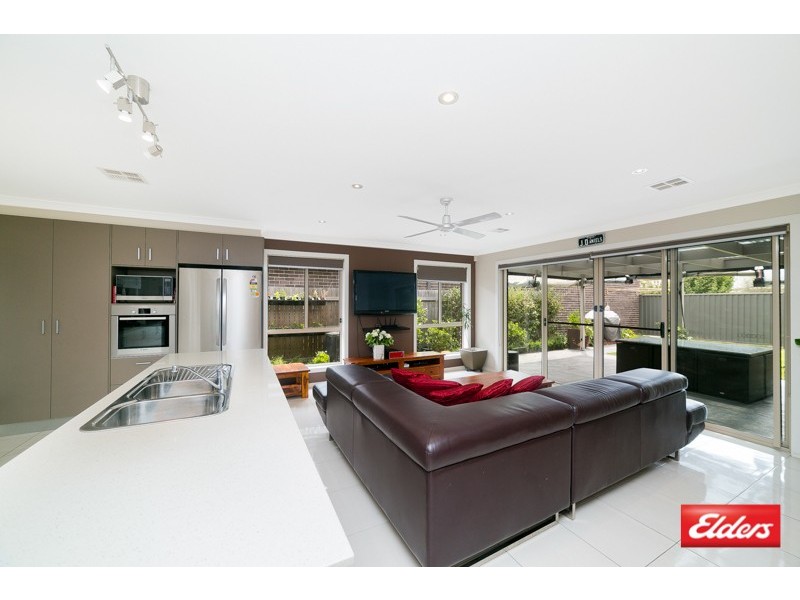 37 Bill Ferguson Circuit, Bonner ACT 2914