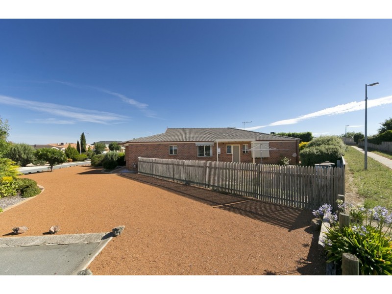 15 Periscope Place, Dunlop ACT 2615