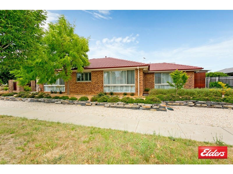 62 Patrick White Circuit, Franklin ACT 2913