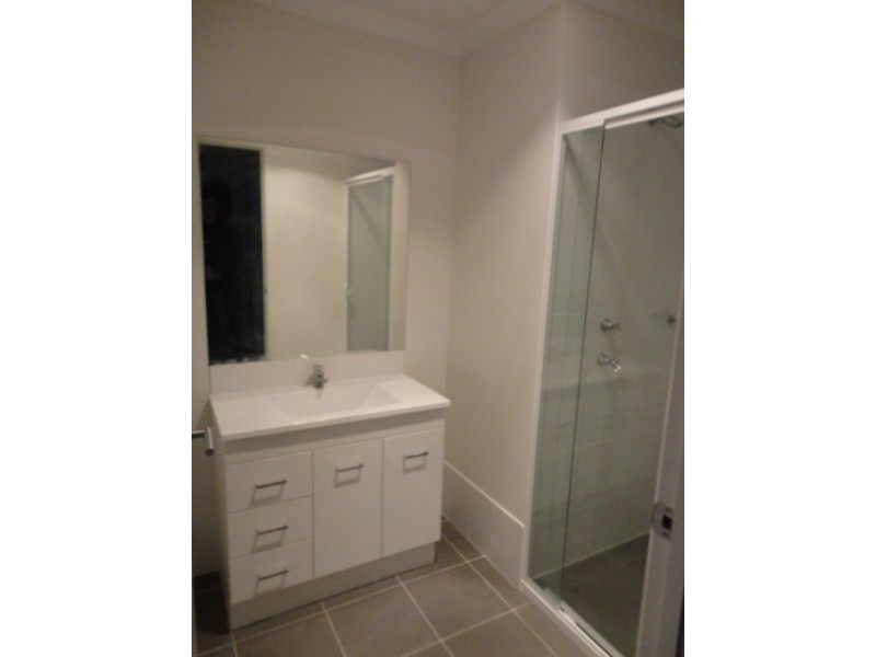 4/139 Macfarlane Burnett Avenue, Macgregor ACT 2615