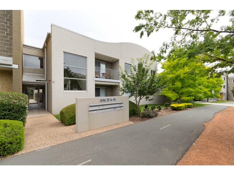 39/20 Beissel Street, Belconnen ACT 2617