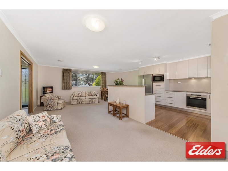 31 Mackellar Crescent, Cook ACT 2614