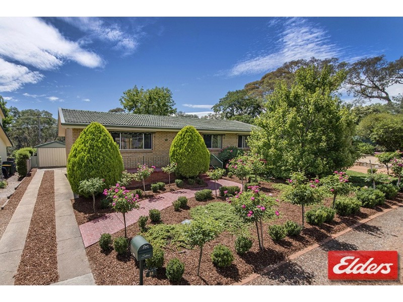 31 Mackellar Crescent, Cook ACT 2614