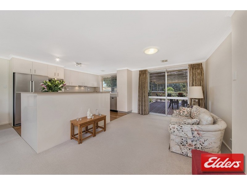 31 Mackellar Crescent, Cook ACT 2614