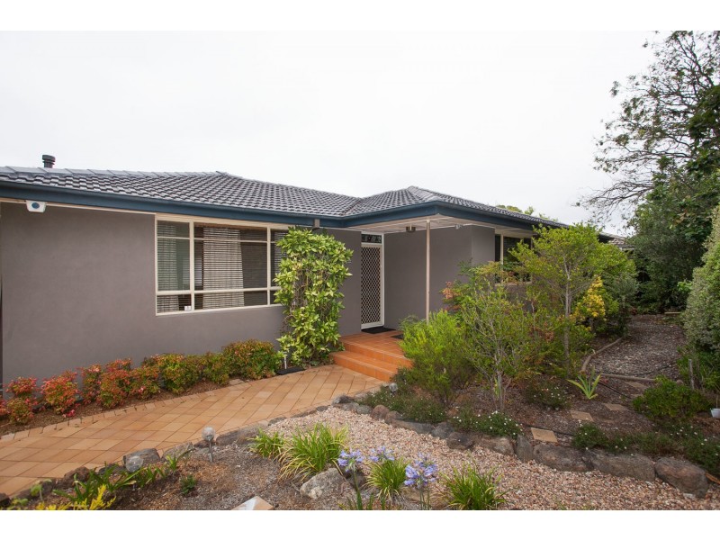 5 Mackellar Crescent, Cook ACT 2614