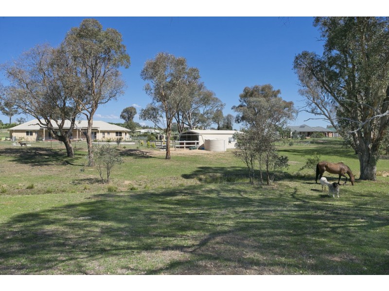 6 Cunningham Close, Murrumbateman NSW 2582