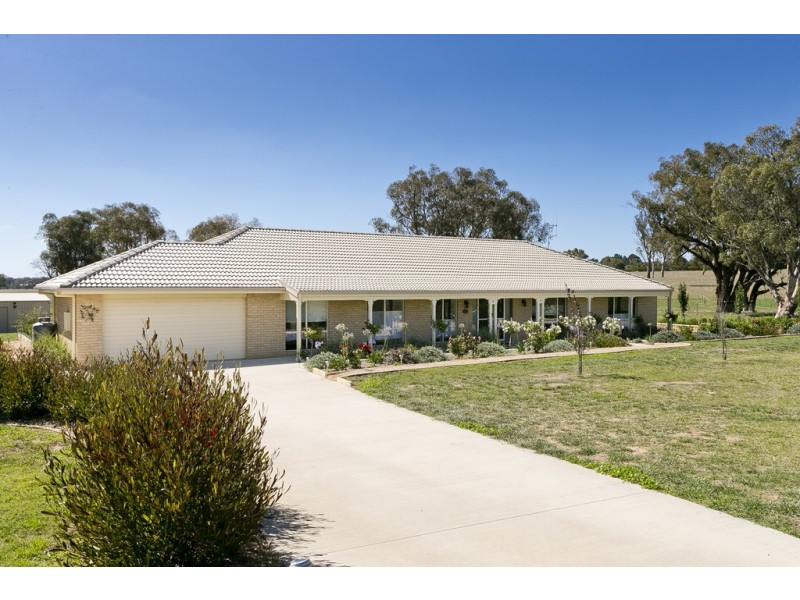 6 Cunningham Close, Murrumbateman NSW 2582