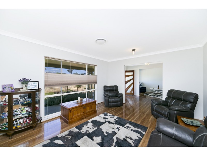 6 Cunningham Close, Murrumbateman NSW 2582