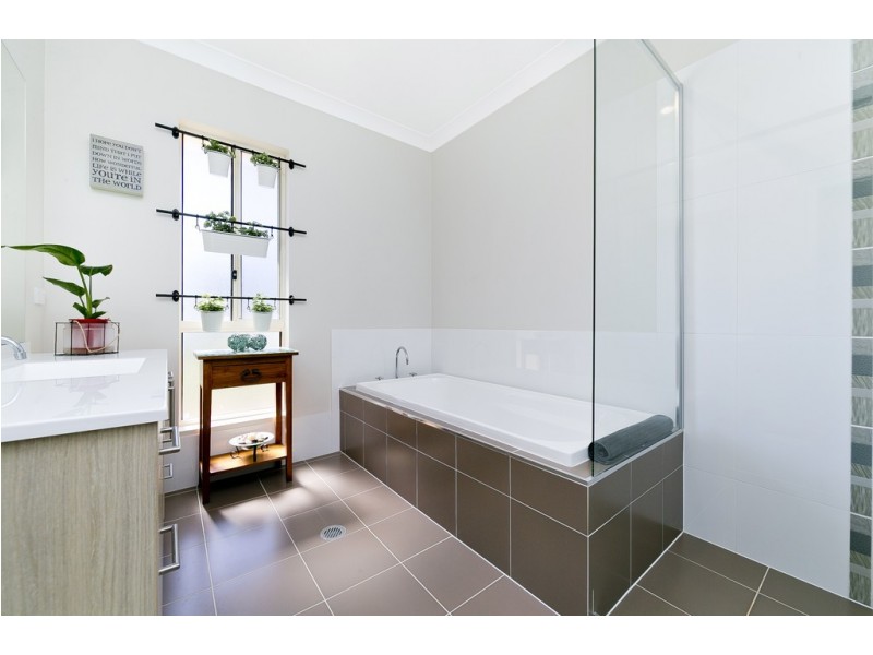 6 Cunningham Close, Murrumbateman NSW 2582