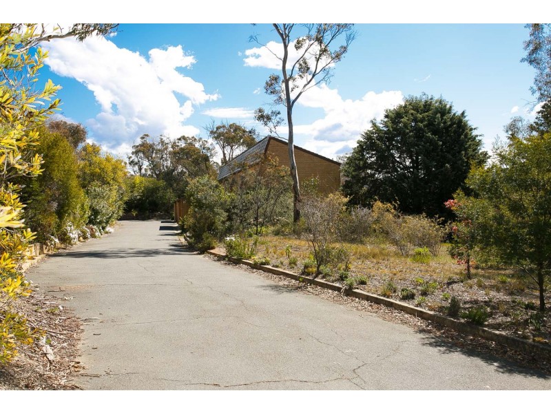 10 Jalanga Crescent, Aranda ACT 2614