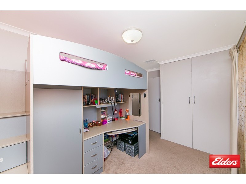95 Mackellar Crescent, Cook ACT 2614