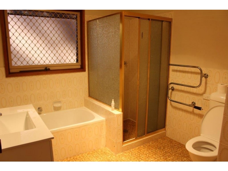 14 Kumm Place, Cook ACT 2614