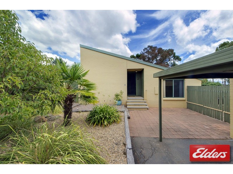 2 Lackey Place, Charnwood ACT 2615