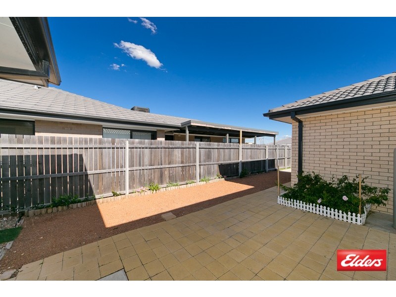 19 Rag Holmes Street, Macgregor ACT 2615
