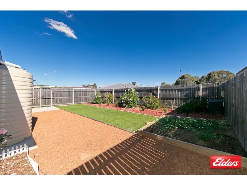 19 Rag Holmes Street, Macgregor ACT 2615