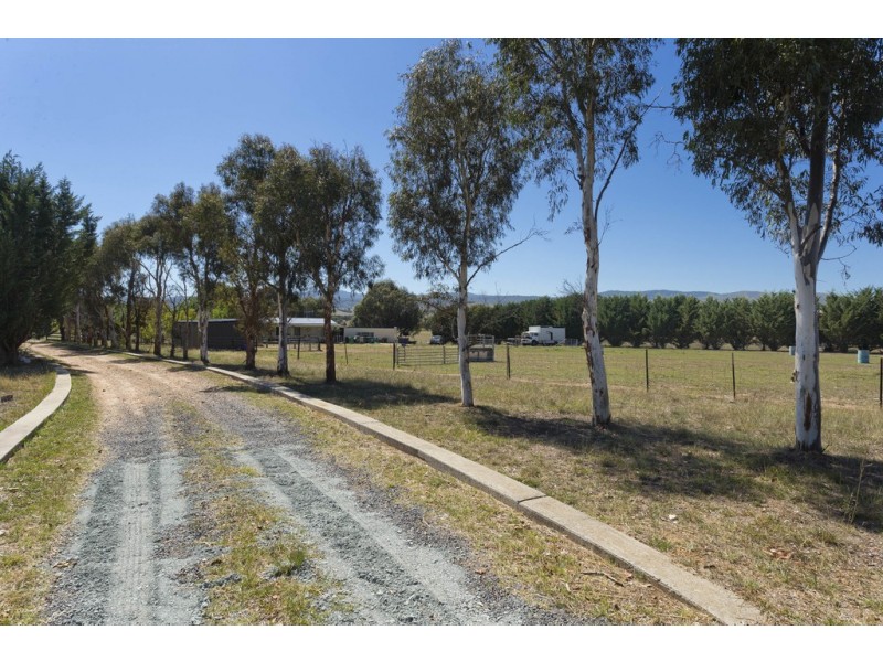 495 Plains Road, Hoskinstown NSW 2621