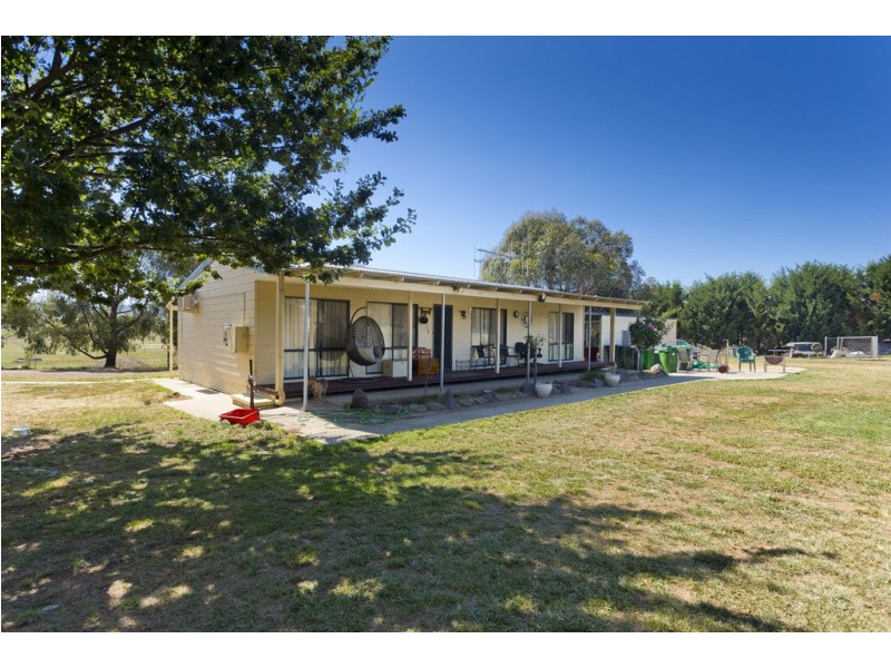 495 Plains Road, Hoskinstown NSW 2621