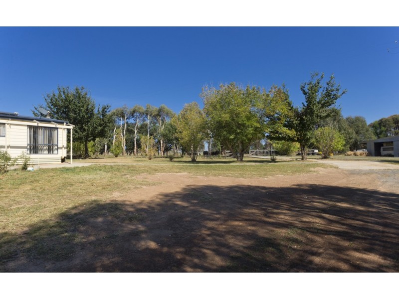 495 Plains Road, Hoskinstown NSW 2621