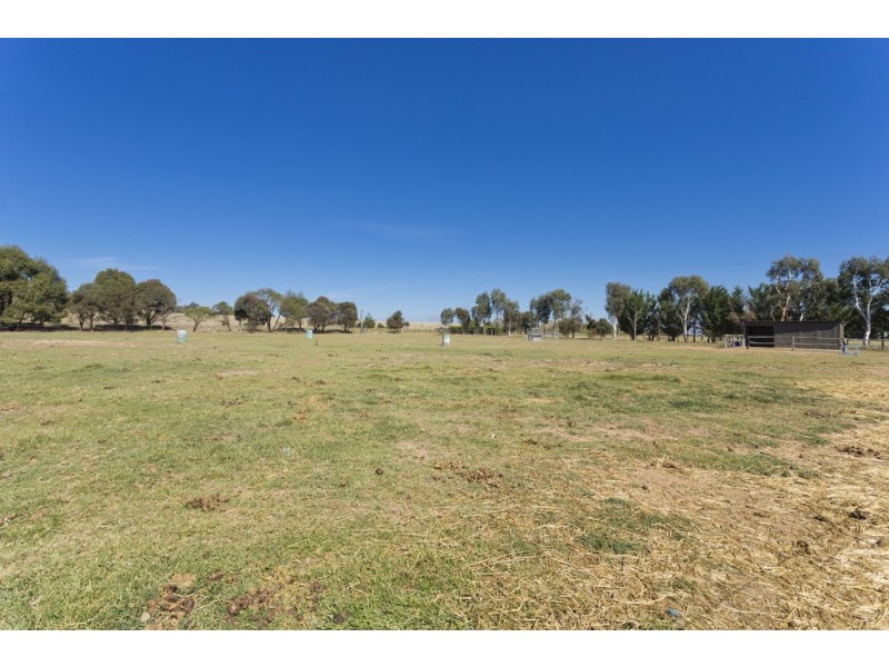 495 Plains Road, Hoskinstown NSW 2621