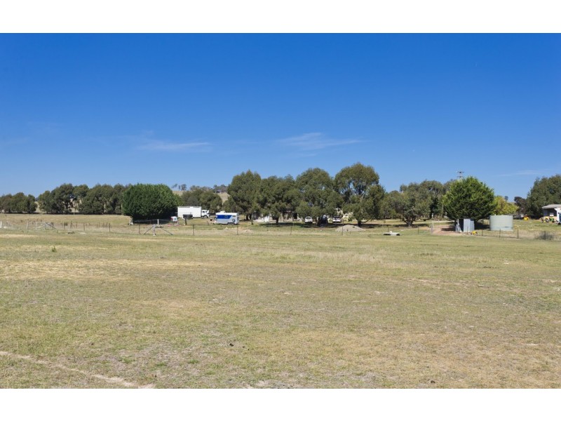 495 Plains Road, Hoskinstown NSW 2621